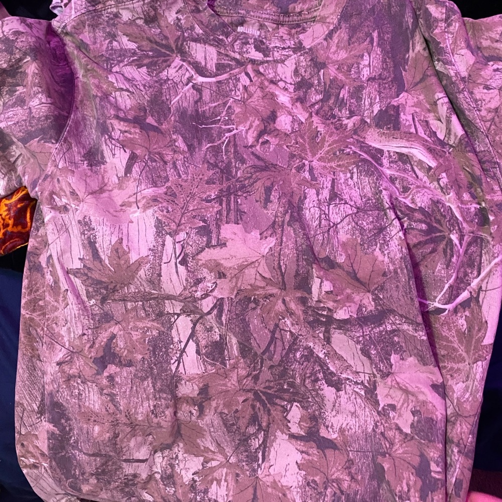 Hollister Pink Camo Short Sleeve Tee